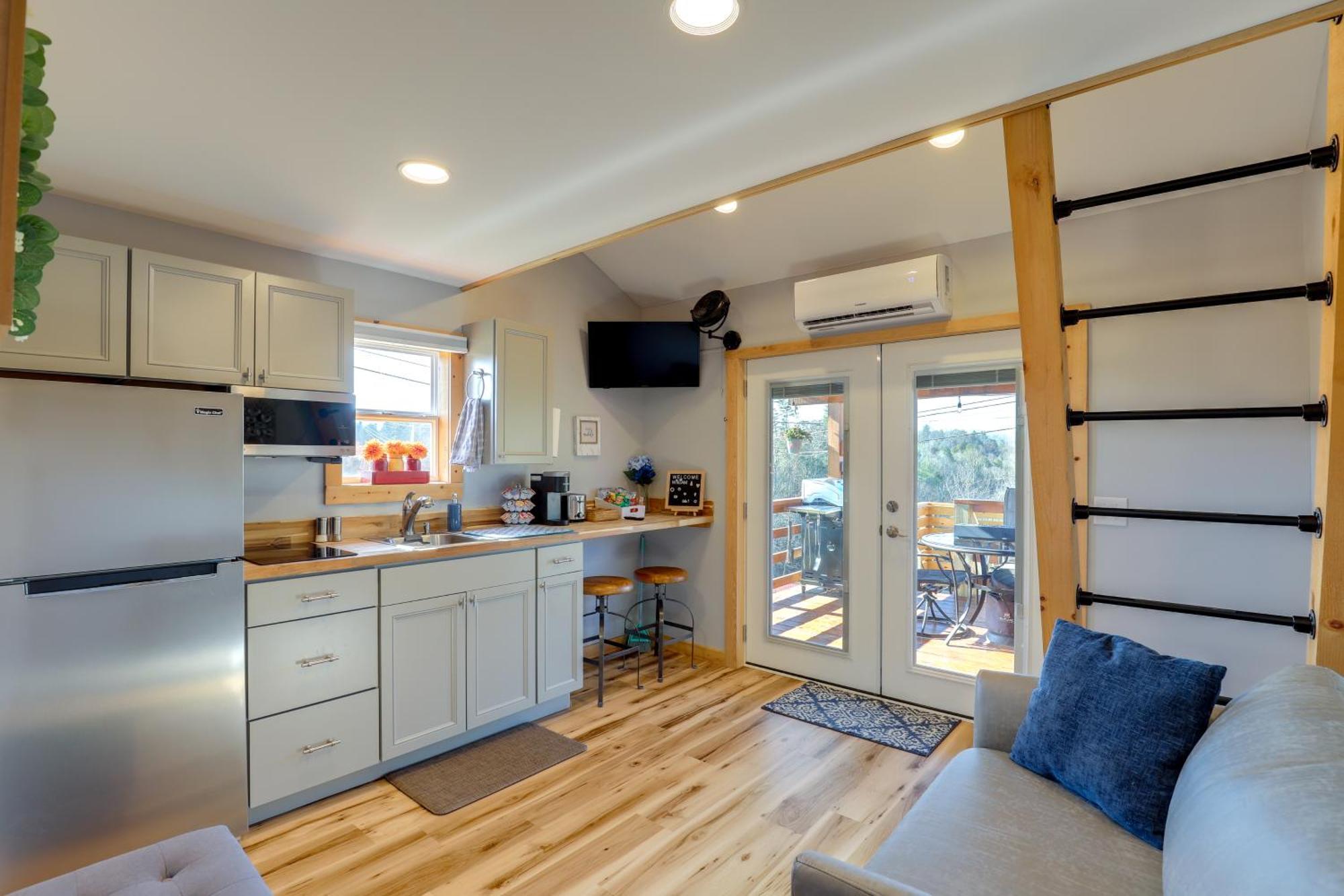 Marshall Studio With Loft, Hot Tub And Views! Dış mekan fotoğraf